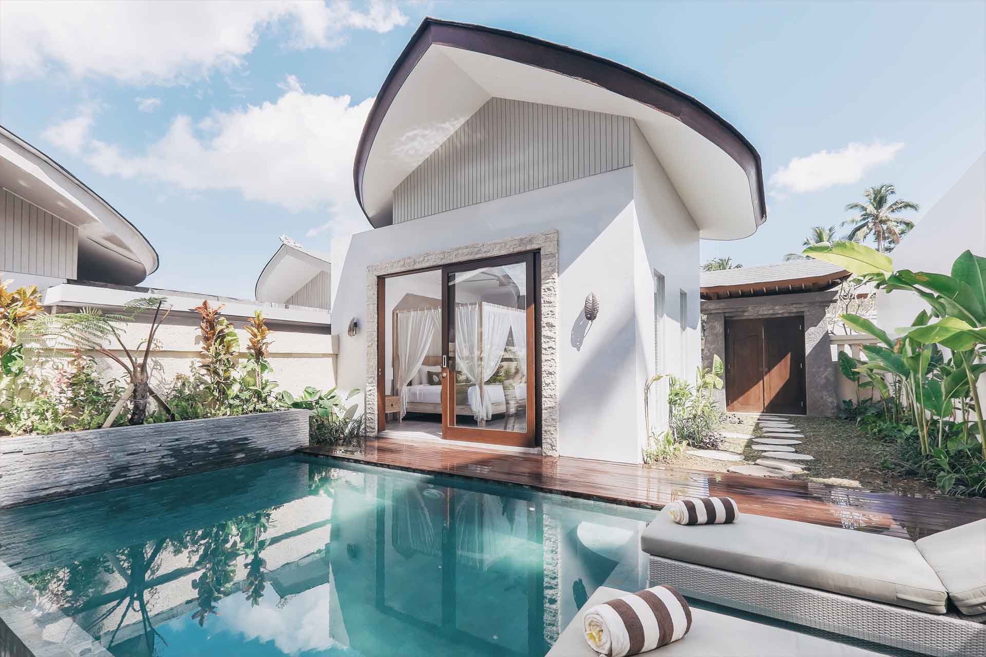one bedroom pool villa